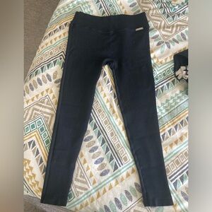 Bombshell ribbed leggings